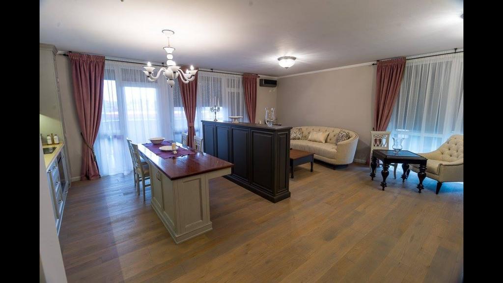 Apartament Alex Αράντ Εξωτερικό φωτογραφία