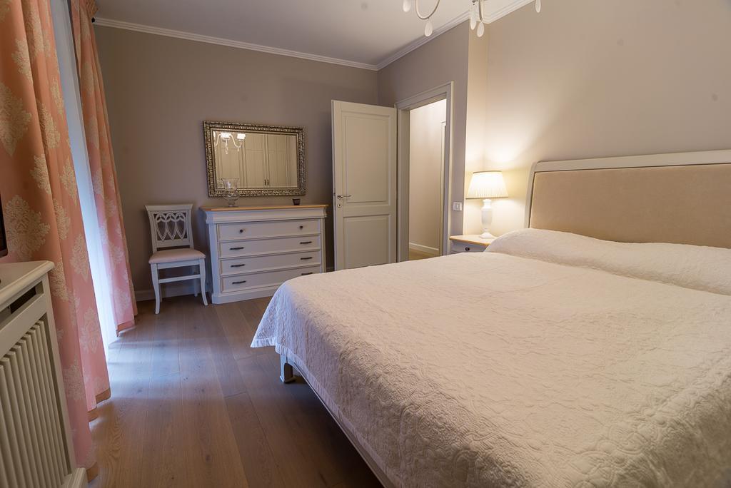 Apartament Alex Αράντ Εξωτερικό φωτογραφία