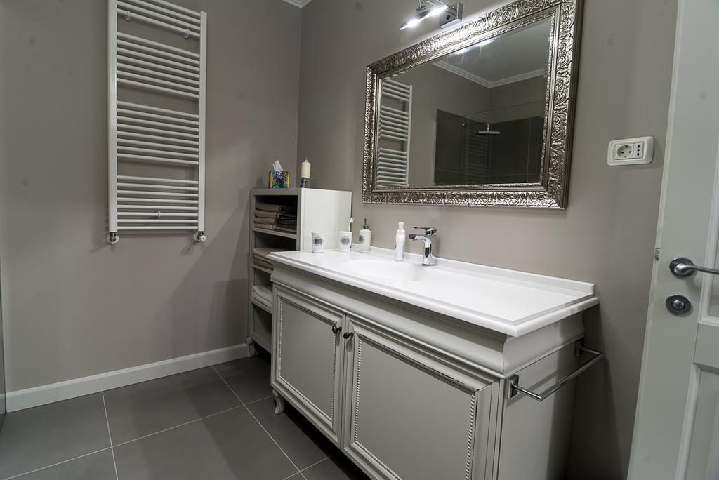 Apartament Alex Αράντ Εξωτερικό φωτογραφία